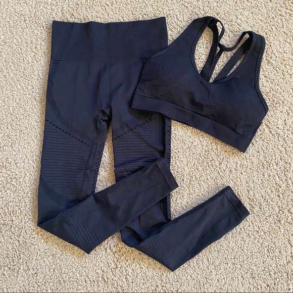 Activewear Set - Picture 3 of 3